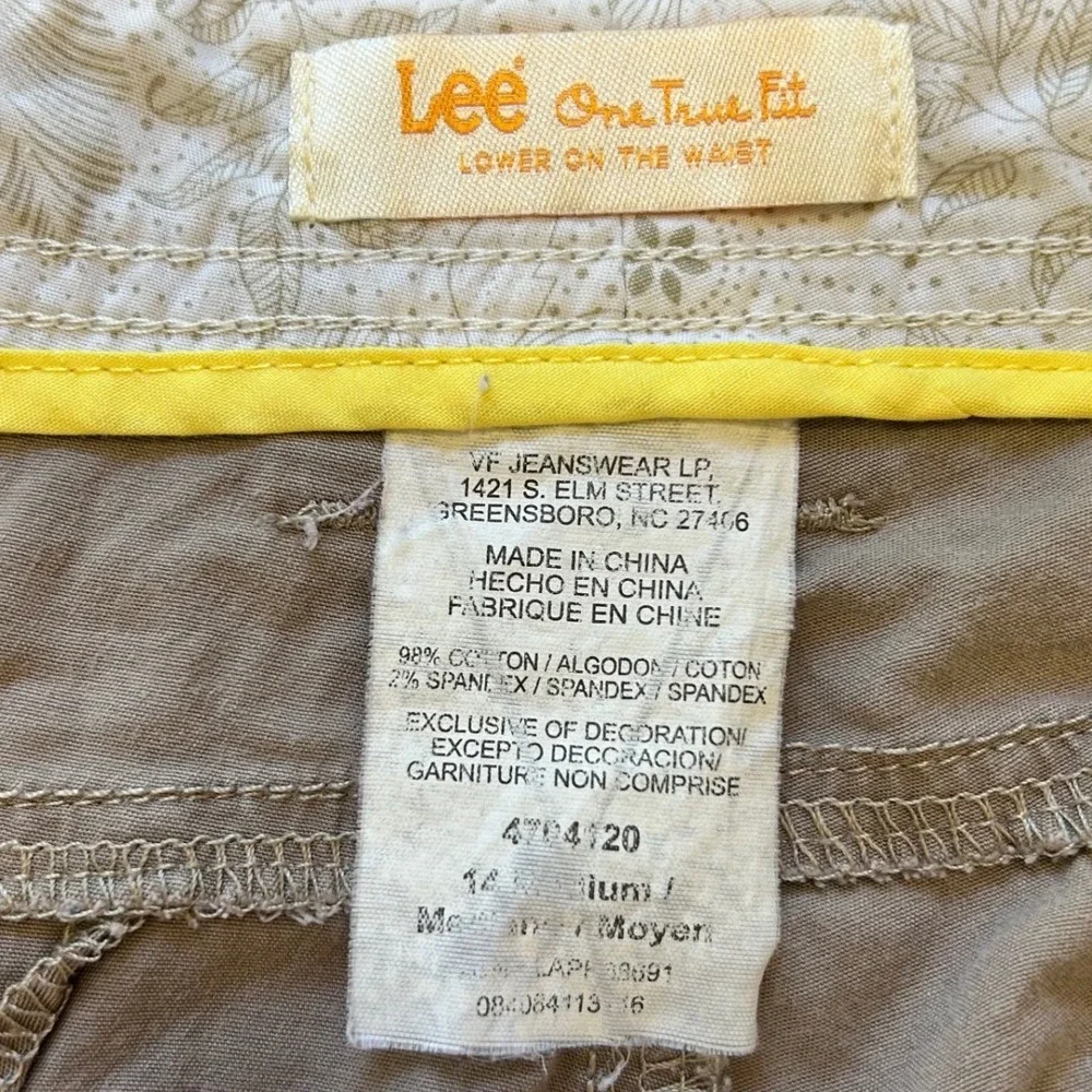 Lee Cargo Shorts Women 14 Medium Tan One True Fit Low Rise Utility Cuffed Khaki